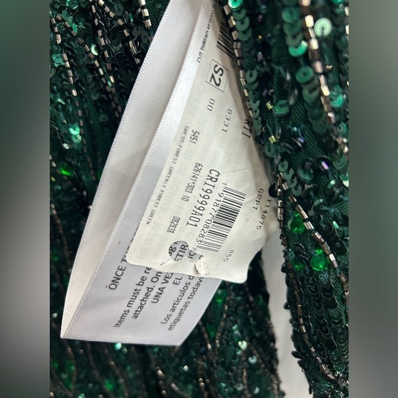 Mac Duggal 5451 NWOT LONG SLEEVE BEADED V-NECK GOWN - Picture 6 of 6